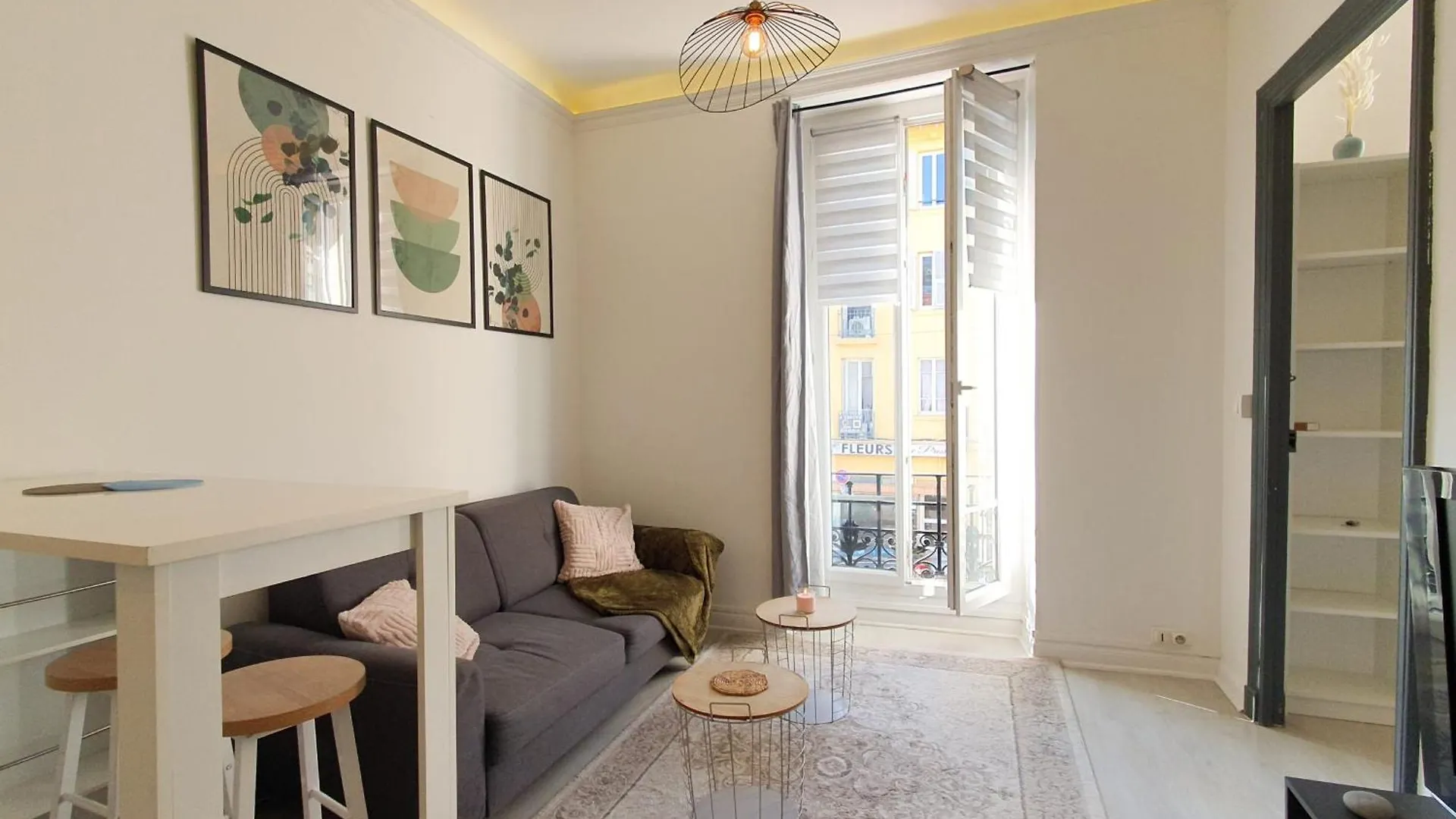 ניס Cozy Apartment Near The Sea